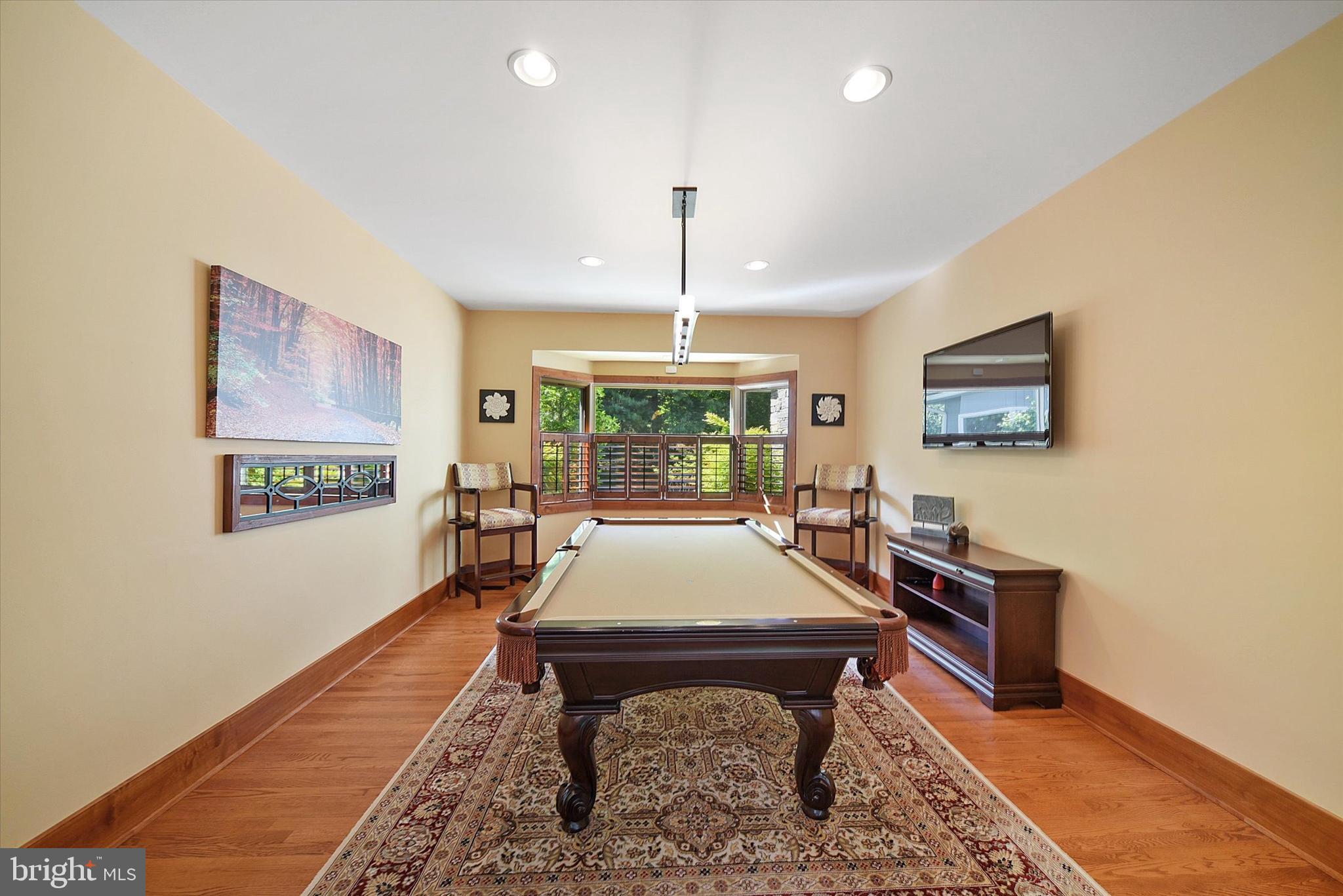 6715 Newstead Lane Baltimore, MD 21209 - Photo 11 of 57