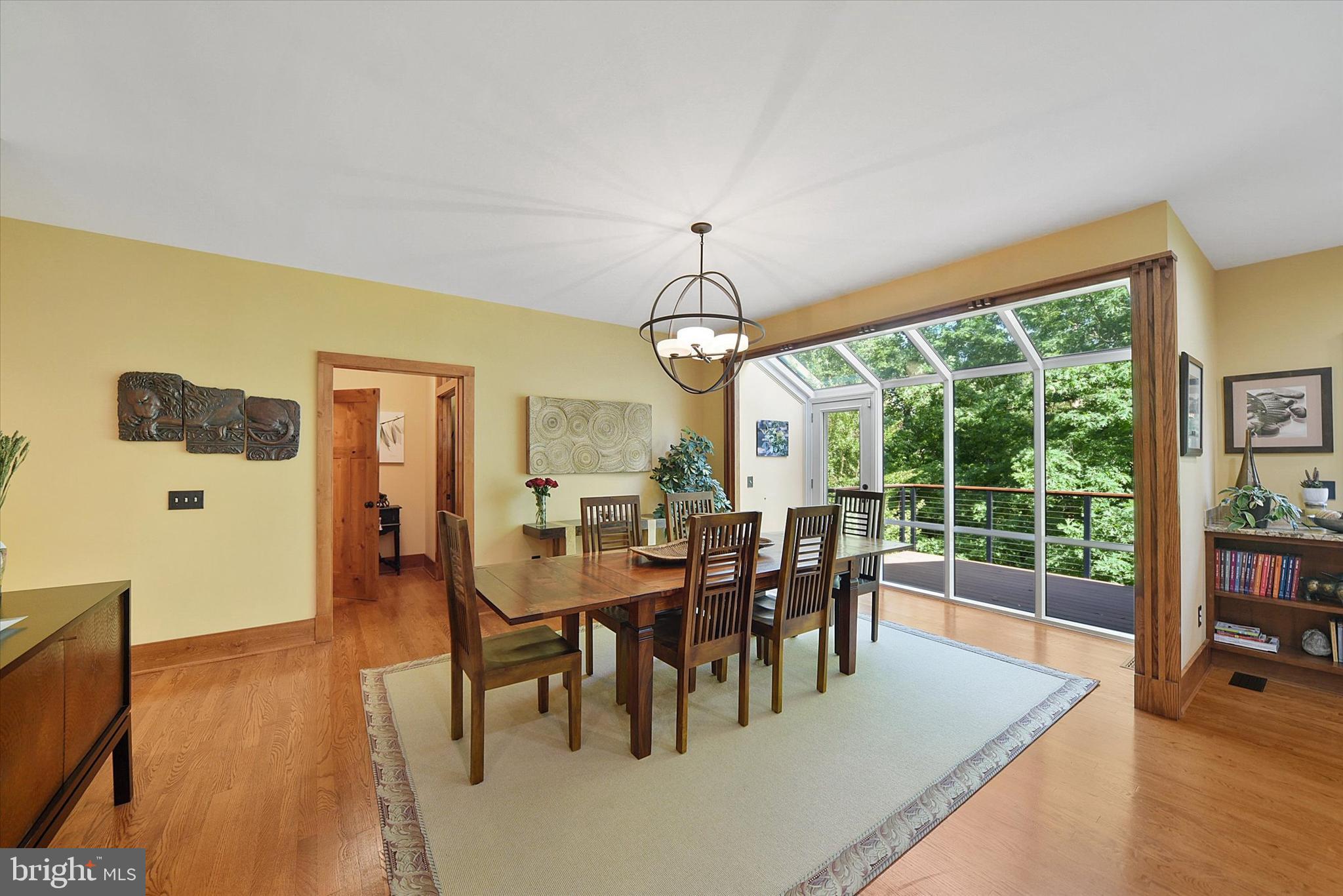 6715 Newstead Lane Baltimore, MD 21209 - Photo 10 of 57