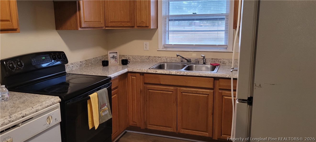 206 Side Street Lumberton, NC 28358 - Photo 9 of 24