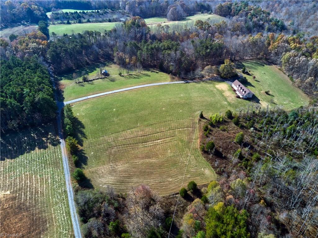 3569 Horseshoe Road Westfield, NC 27053 - Photo 25 of 30 Gallery Image 25