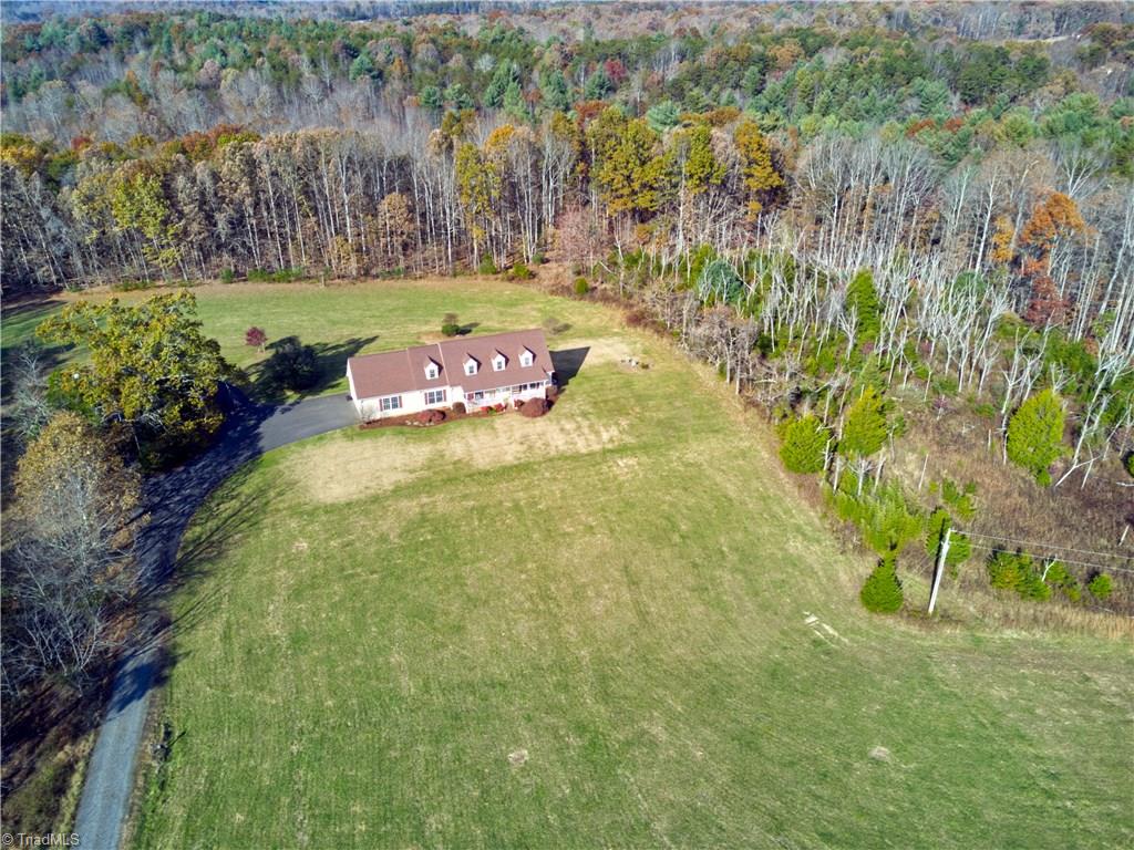 3569 Horseshoe Road Westfield, NC 27053 - Photo 27 of 30 Gallery Image 27