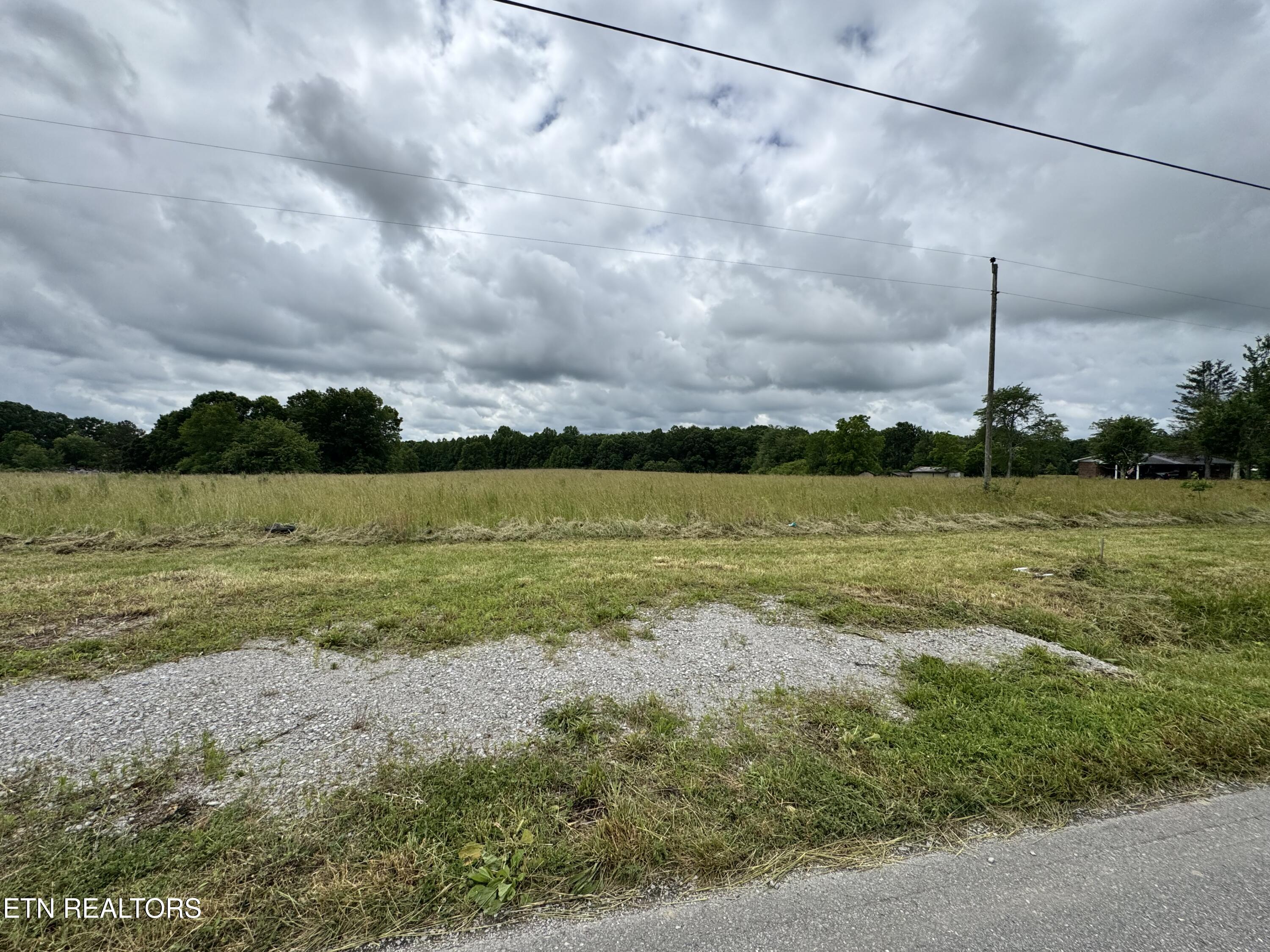 1759 Meister Hills Road Deer Lodge, TN 37726 - Photo 13 of 25 IMG_3677