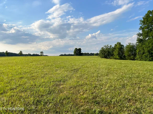 $175,000 | 1759 Meister Hills Road, Deer Lodge, TN 37726