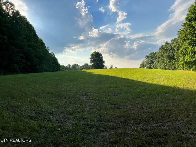 $175,000 | 1759 Meister Hills Road, Deer Lodge, TN 37726