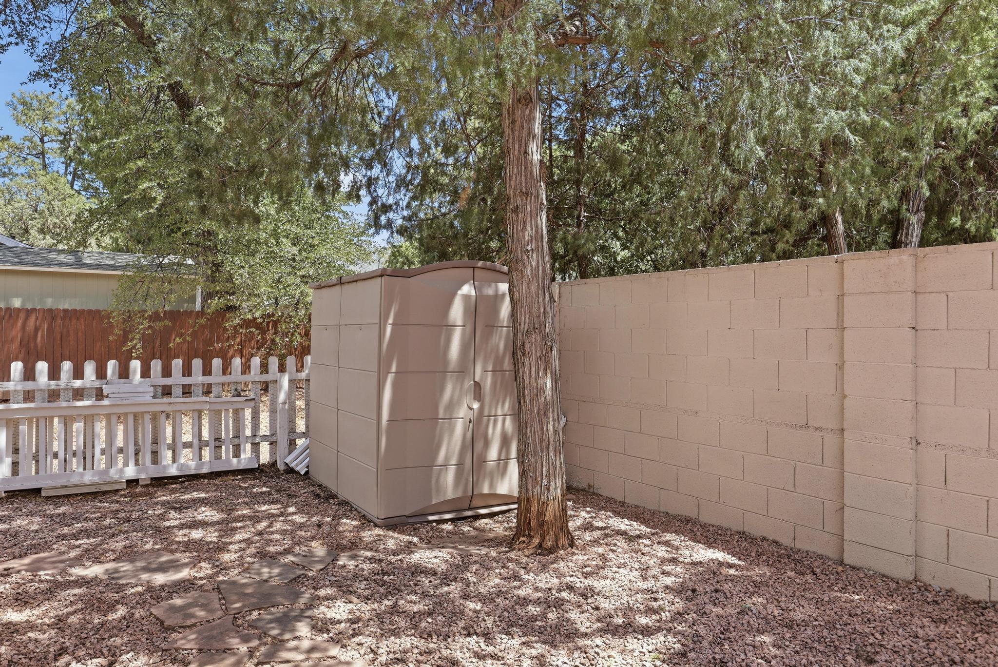 307 North Lakeshore Road Payson, AZ 85541 - Photo 37 of 40