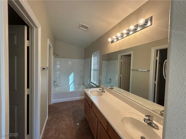 $1,525 | 8668 Tom Noon Avenue, Unit 101, Las Vegas, NV 89178