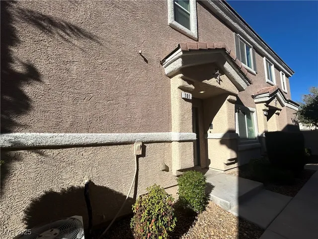 $1,525 | 8668 Tom Noon Avenue, Unit 101, Las Vegas, NV 89178