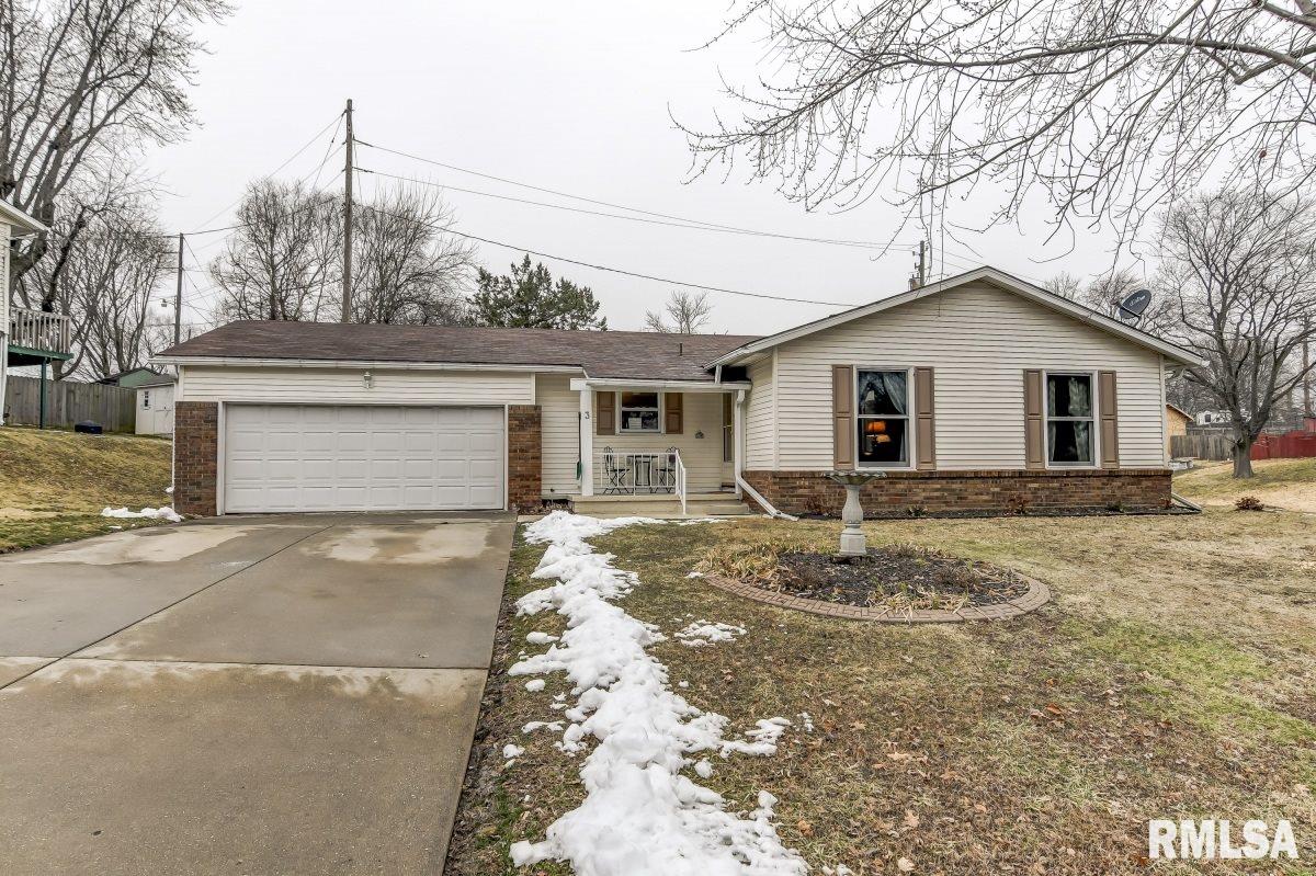 3 Mesa Road Springfield, IL 62702 - Photo 1 of 35
