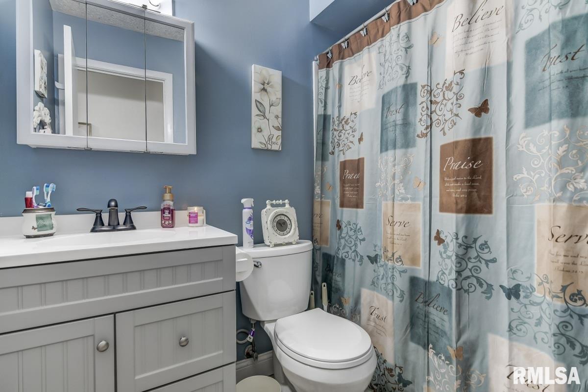 3 Mesa Road Springfield, IL 62702 - Photo 32 of 35