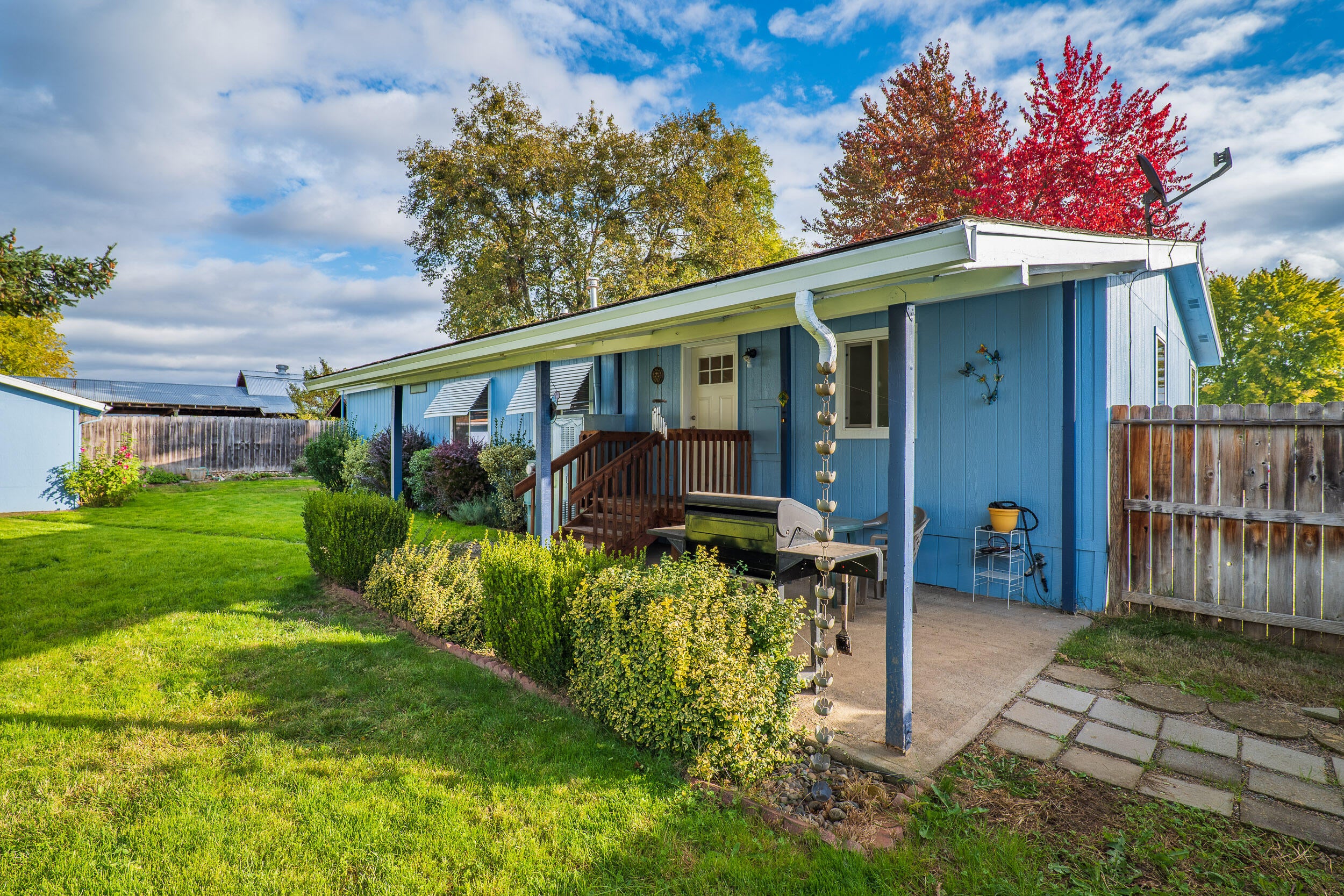 1388 Dowell Road Grants Pass, OR 97527 - Photo 40 of 43 1388DowellRd-036
