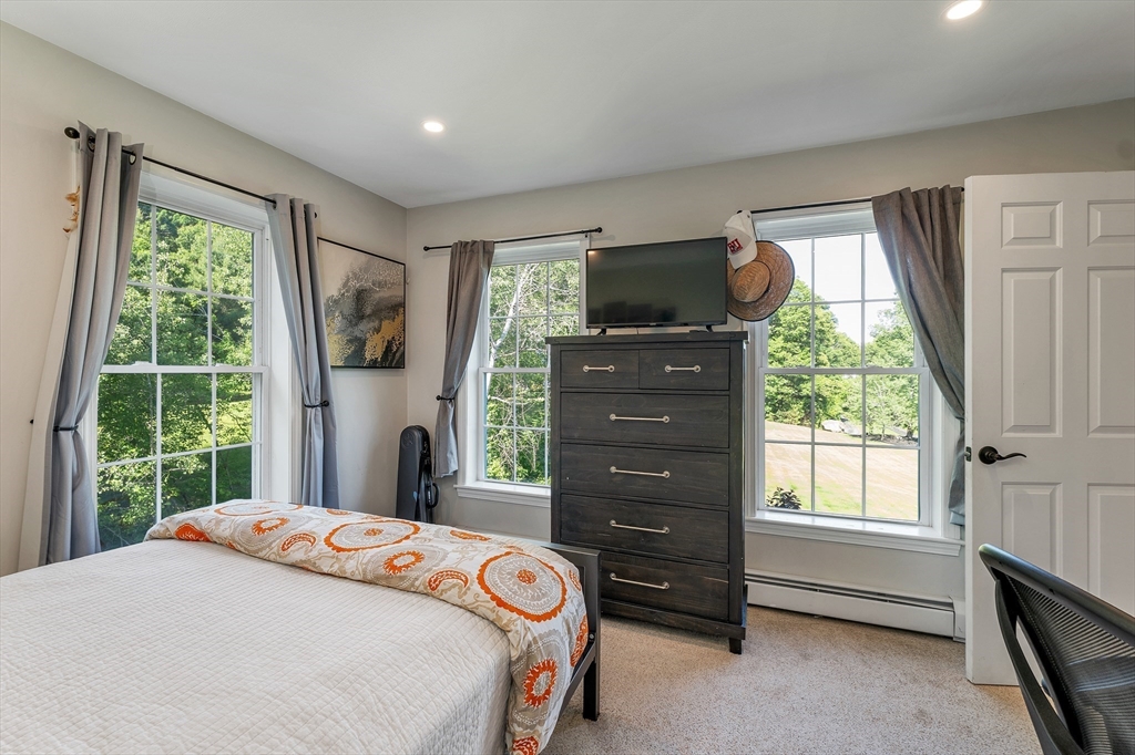 12 Longmeadow Road Windham, NH 03087 - Photo 26 of 42