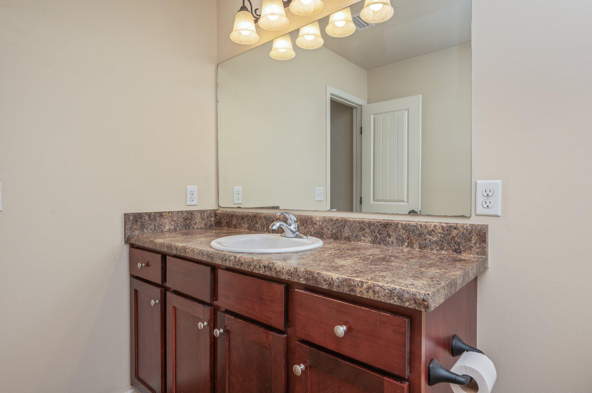 646 Hunters Ridge Road DeFuniak Springs, FL 32433 - Photo 23 of 38 24-web-or-mls-646-hunters-ridge-rd