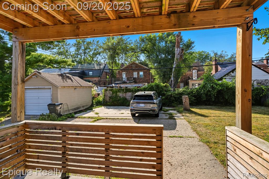 20201 Stratford Road Detroit, MI 48221 - Photo 24 of 25