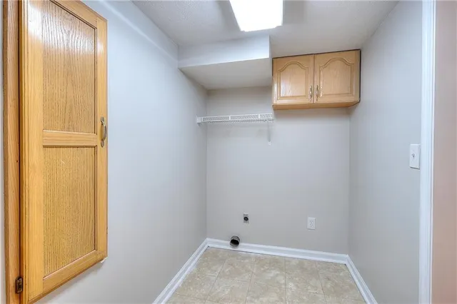 $450,000 | 3265 Brownwood Drive, Snellville, GA 30078