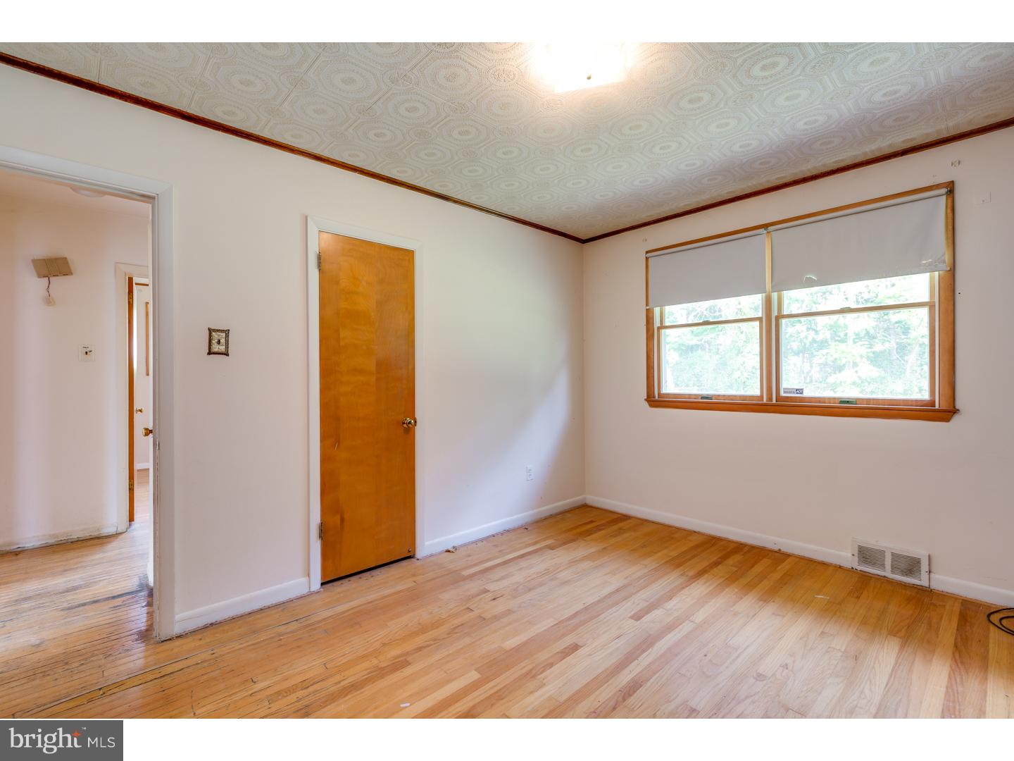 96 Cooper Road Voorhees, NJ 08043 - Photo 8 of 21 Gallery Image 8