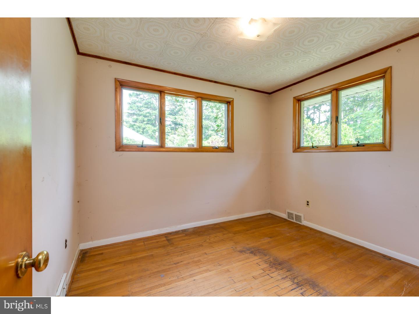 96 Cooper Road Voorhees, NJ 08043 - Photo 10 of 21 Gallery Image 10