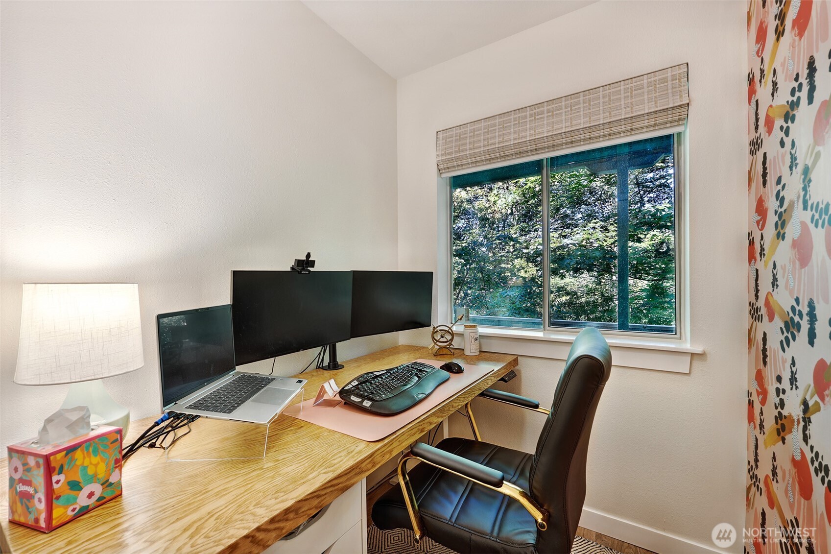 5126 South Garden Loop Road, Unit 11 Seattle, WA 98118 - Photo 28 of 36 a view of a workspace with furniture