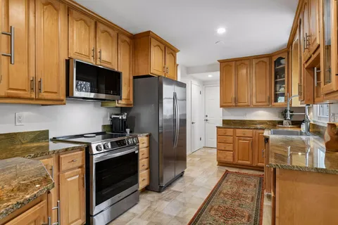 $650,000 | 5760 Echo Road, Shorewood, MN 55331