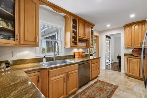 $650,000 | 5760 Echo Road, Shorewood, MN 55331