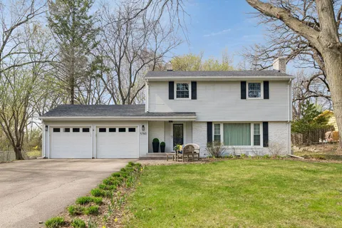 $650,000 | 5760 Echo Road, Shorewood, MN 55331