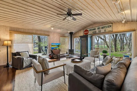 $650,000 | 5760 Echo Road, Shorewood, MN 55331