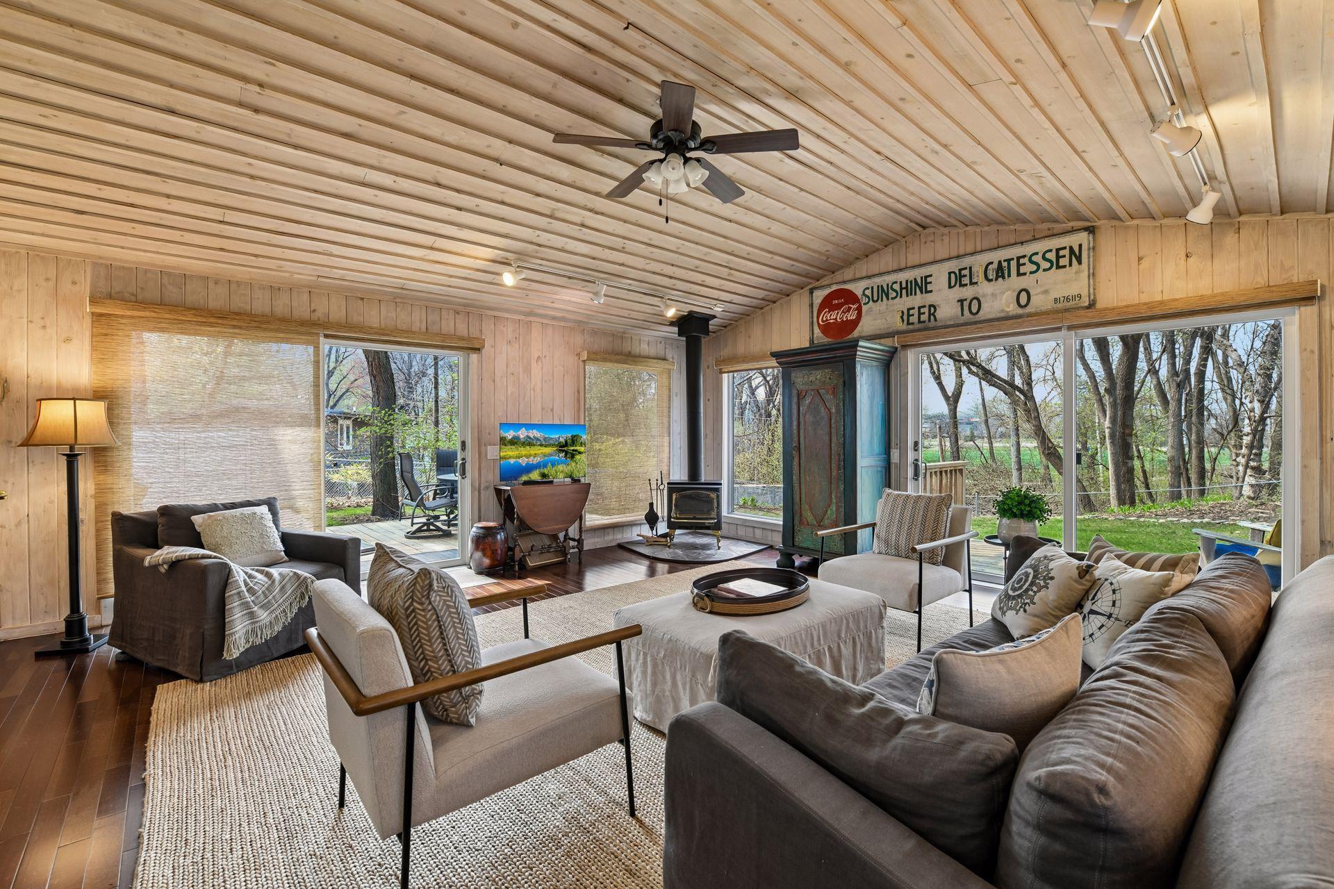 5760 Echo Road Shorewood, MN 55331 - Photo 10 of 60