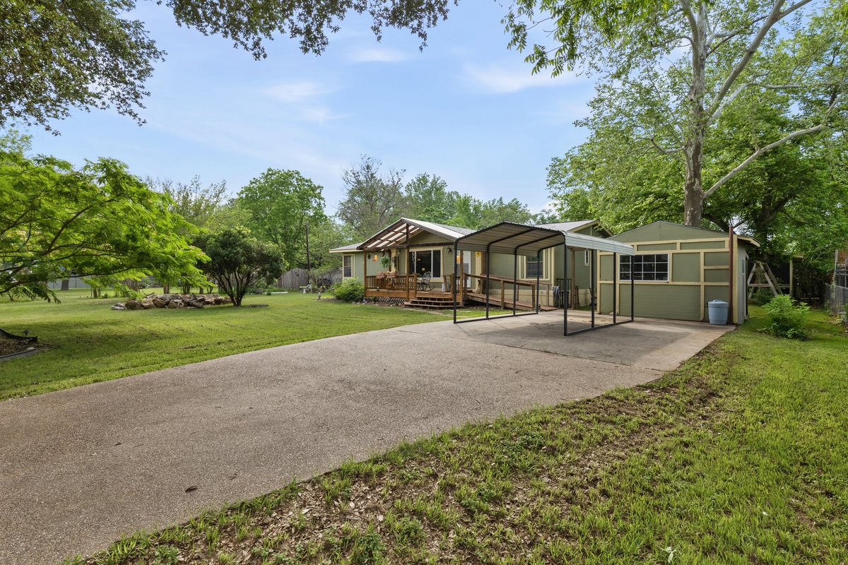 3122 River Road Cedar Creek, TX 78612 - Photo 2 of 37