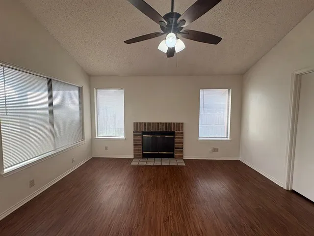 $1,575 | 5930 Timbercrest Drive, Arlington, TX 76017