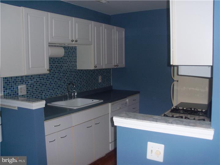 110 Tavistock Road Cherry Hill, NJ 08034 - Photo 5 of 6 Gallery Image 5