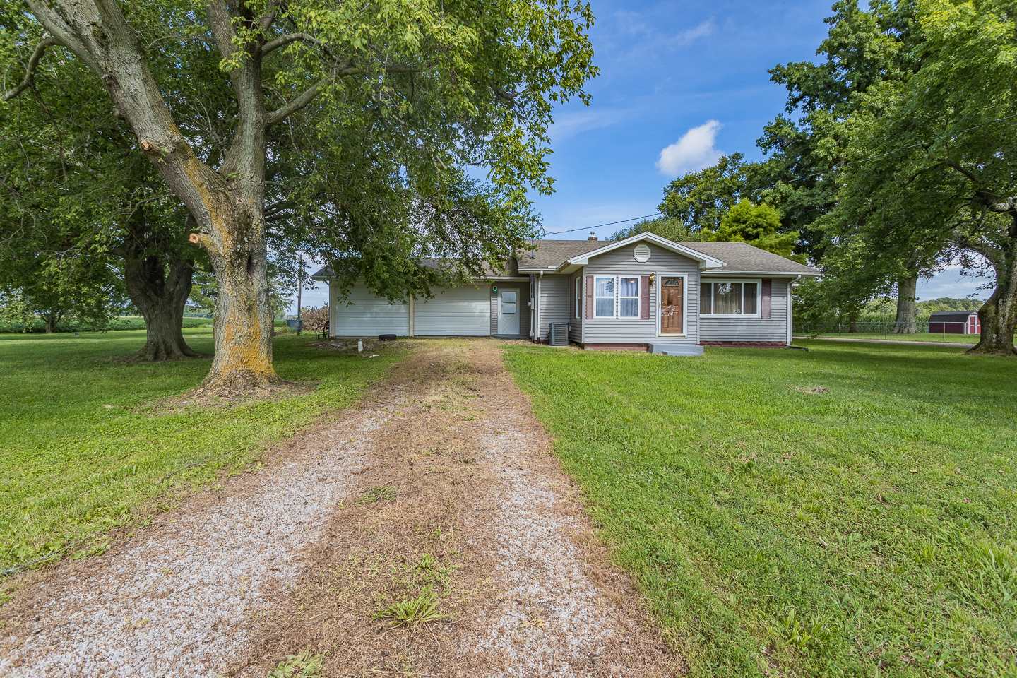 9426 Caborn Road Mount Vernon, IN 47620 - Photo 1 of 33 Gallery Image 1