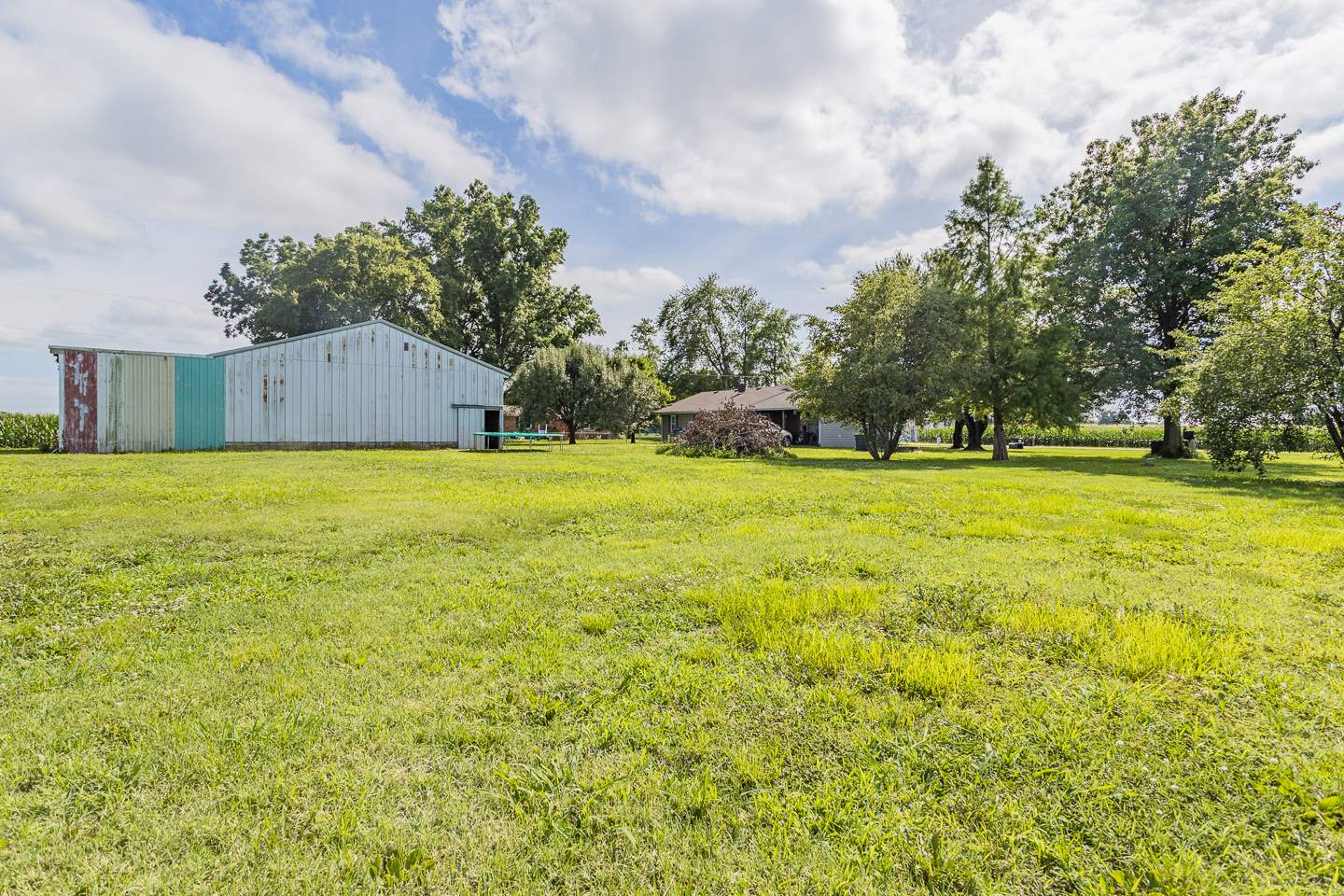 9426 Caborn Road Mount Vernon, IN 47620 - Photo 21 of 33 Gallery Image 21