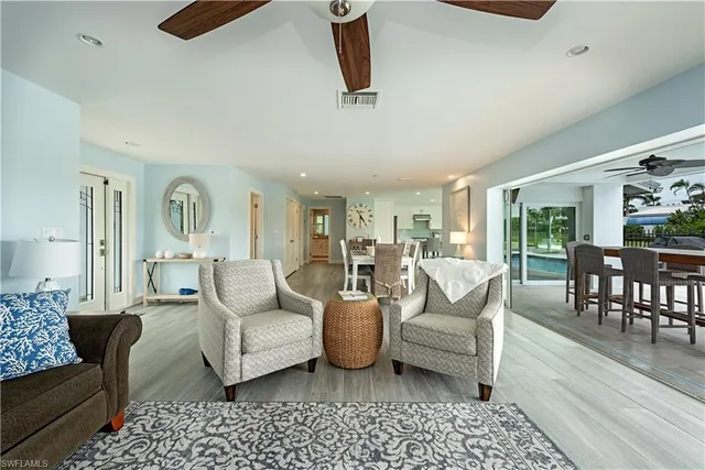 $10,500 | 595 Wedge Drive, Naples, FL 34103