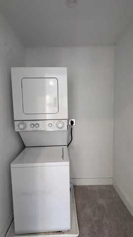 $1,600 | 674 Main Street, Unit 2B, Laconia, NH 03246