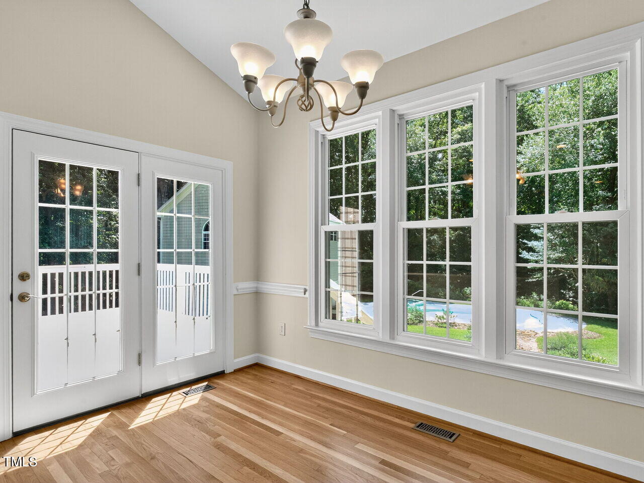 2129 Beneventum Court Raleigh, NC 27606 - Photo 20 of 96 019-1280x960-photo