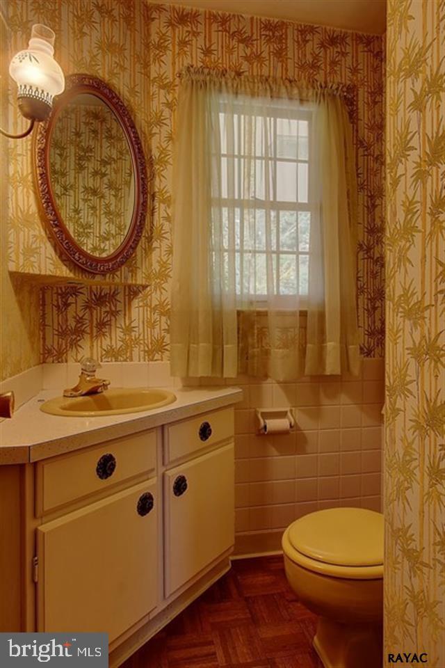 2000 Crescent Road York, PA 17403 - Photo 10 of 25