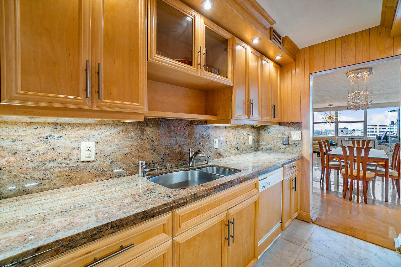 2000 South Ocean Boulevard, Unit 16F Boca Raton, FL 33432 - Photo 12 of 53 010-2000SOceanBlvd-BocaRaton-FL-small