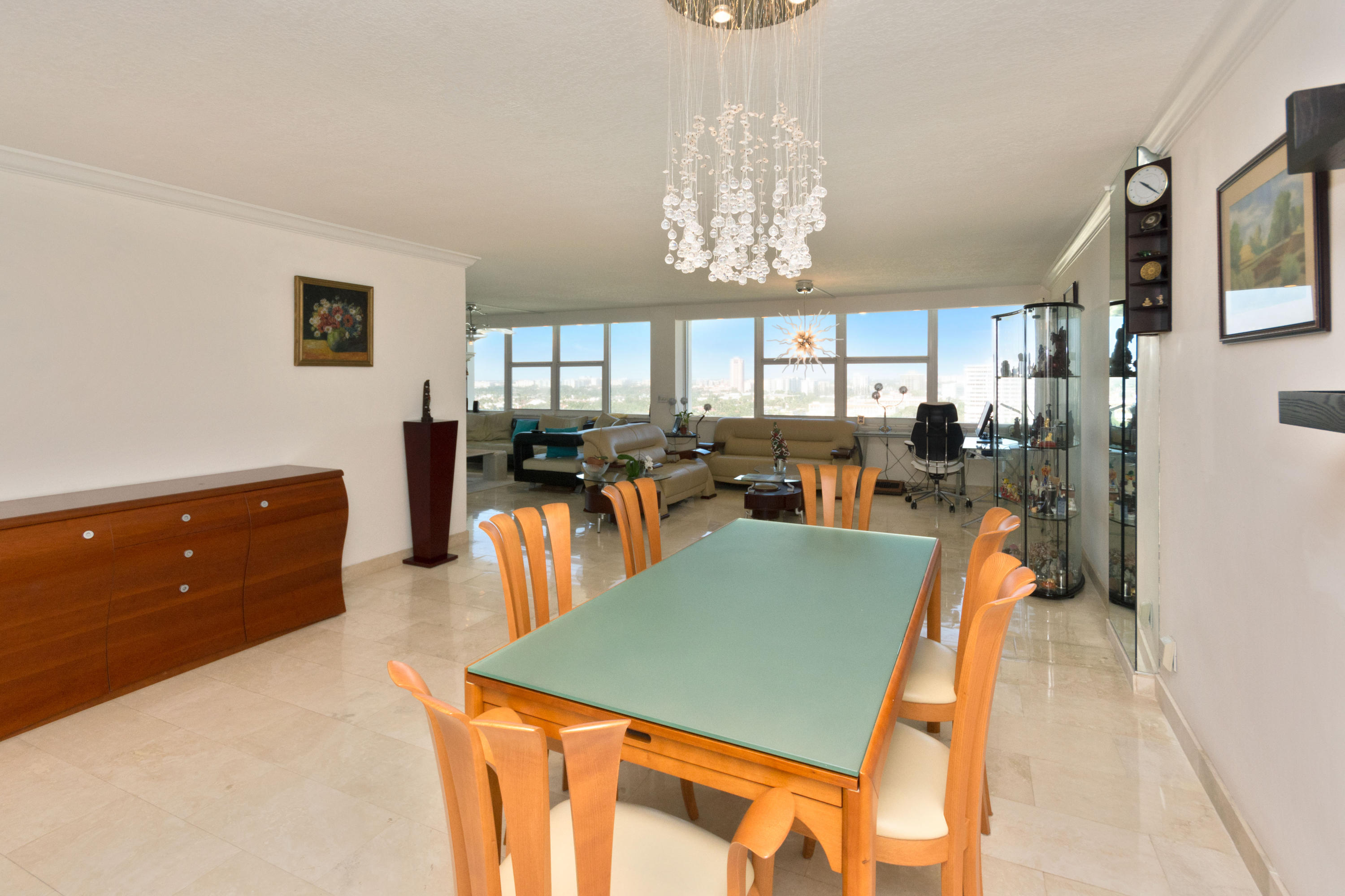 2000 South Ocean Boulevard, Unit 16F Boca Raton, FL 33432 - Photo 16 of 53 2000_S_Ocean_16F_MLS_HID1155556_ROOM10