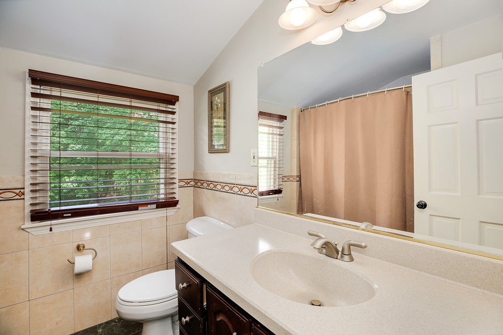 86 Bicknell Road Billerica, MA 01821 - Photo 14 of 20 Gallery Image 14
