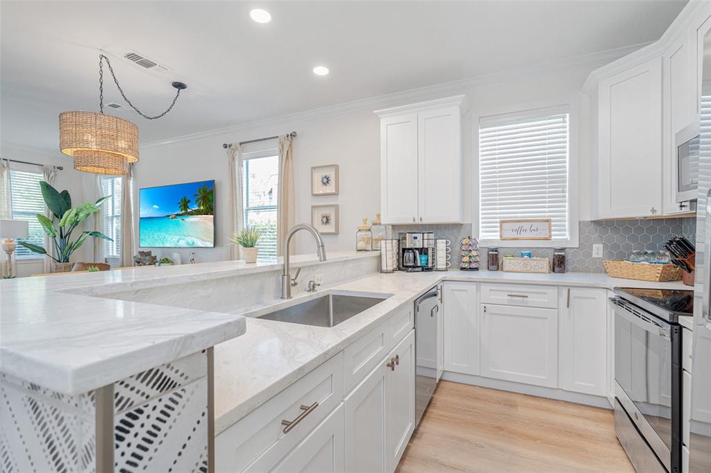 79 Mark Street Destin, FL 32541 - Photo 14 of 42