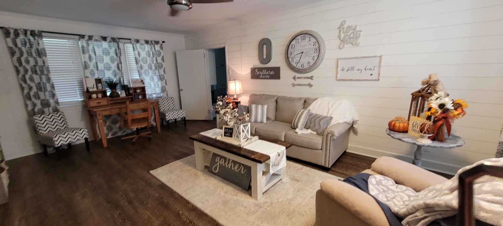 252 Academy Street Monetta, SC 29105 - Photo 6 of 16 FAMILY ROOM