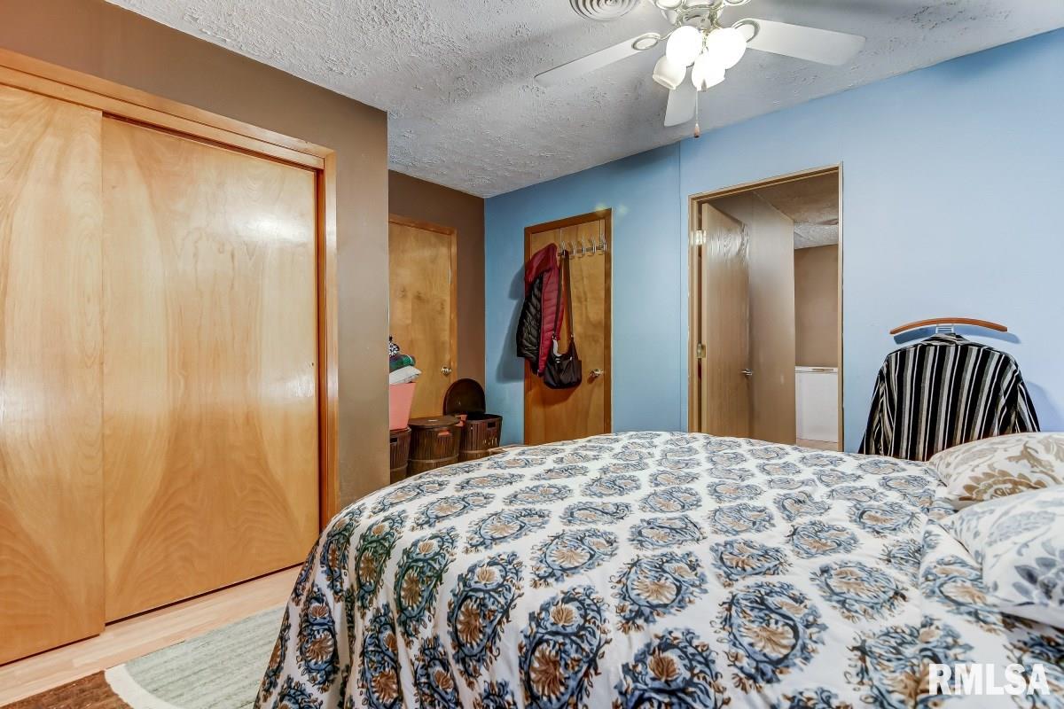 2216 Montgomery Lane Springfield, IL 62703 - Photo 26 of 31 Gallery Image 26