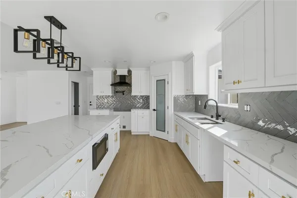 $649,000 | 11412 Calcite Avenue, Hesperia, CA 92345