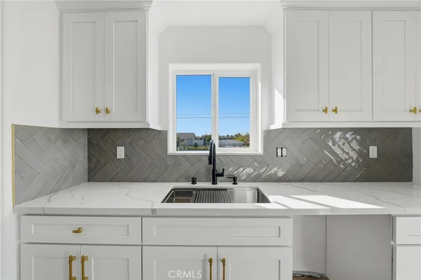 $649,000 | 11412 Calcite Avenue, Hesperia, CA 92345