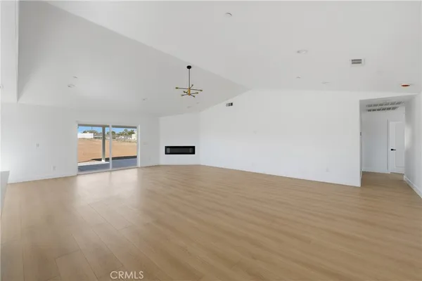 $649,000 | 11412 Calcite Avenue, Hesperia, CA 92345
