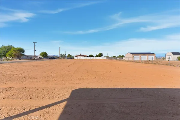 $649,000 | 11412 Calcite Avenue, Hesperia, CA 92345