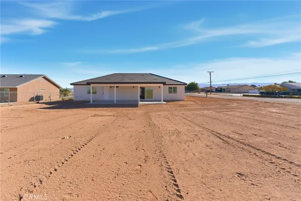 $649,000 | 11412 Calcite Avenue, Hesperia, CA 92345