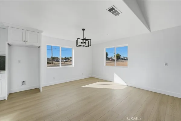 $649,000 | 11412 Calcite Avenue, Hesperia, CA 92345