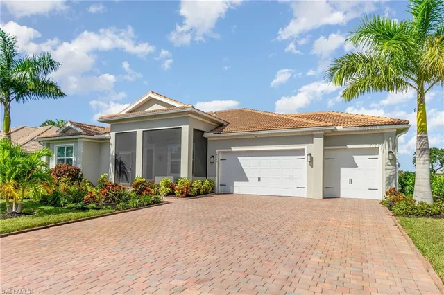 $778,000 | 18420 Royal Hammock Boulevard, Naples, FL 34114