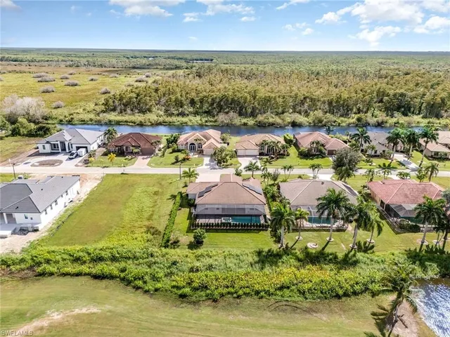 $778,000 | 18420 Royal Hammock Boulevard, Naples, FL 34114