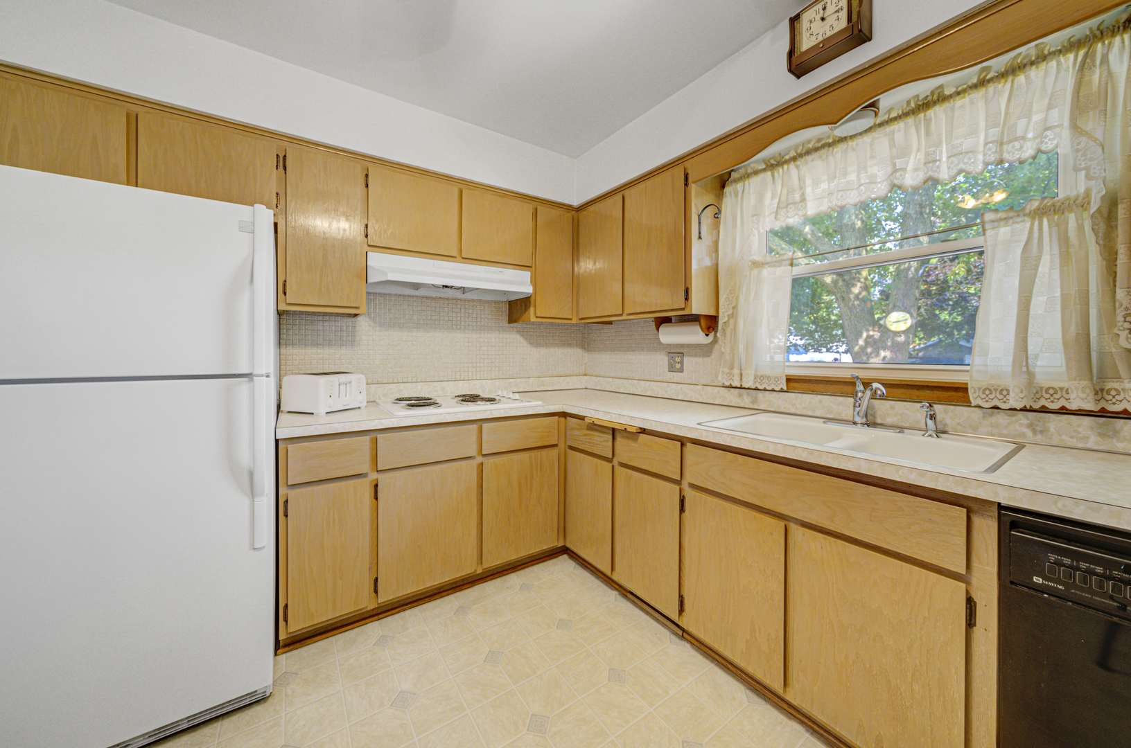 15000 Ridgeway Avenue Midlothian, IL 60445 - Photo 6 of 42 Gallery Image 6